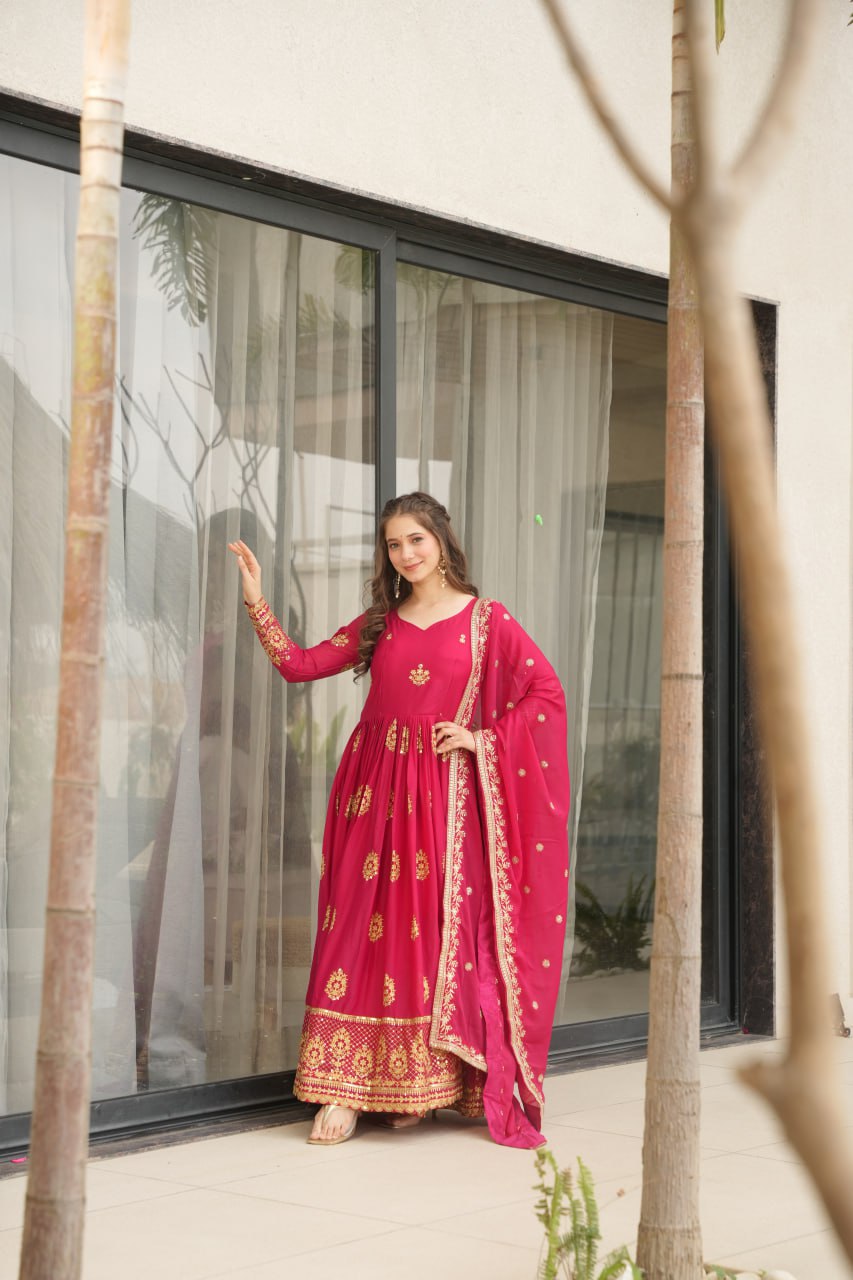 Women's Cotton Embroidered Anarkali Gown With Dupatta Set - Image 6