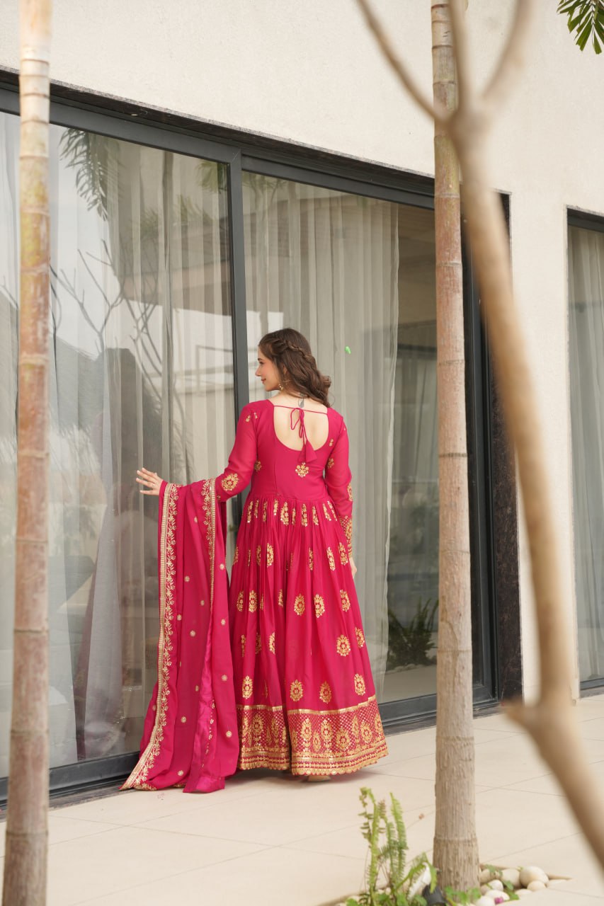 Women's Cotton Embroidered Anarkali Gown With Dupatta Set - Image 9